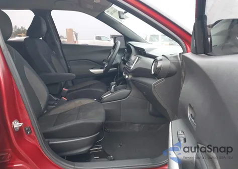 2018 Nissan Kicks Sv z USA, uszkodzony, nr VIN 3N1CP5CU0JL525071